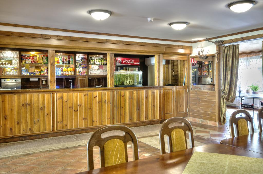 Augustowia Hotel Eksteriør billede