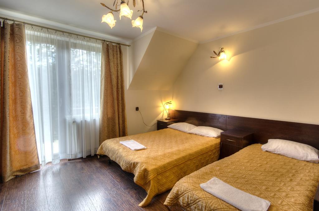 Augustowia Hotel Eksteriør billede