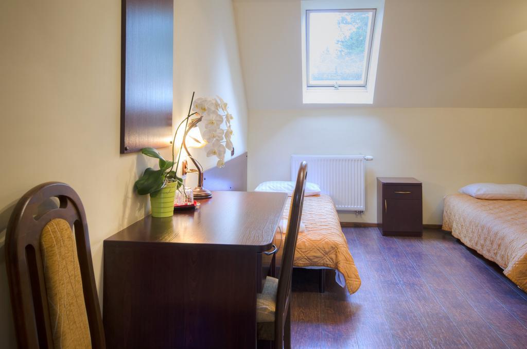 Augustowia Hotel Eksteriør billede