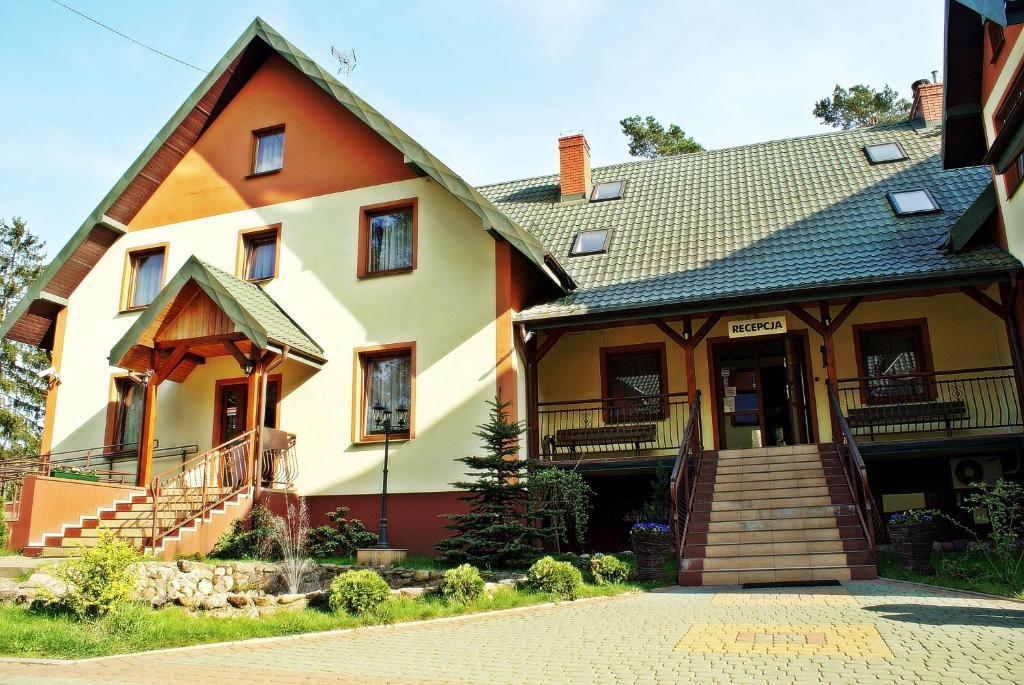 Augustowia Hotel Eksteriør billede