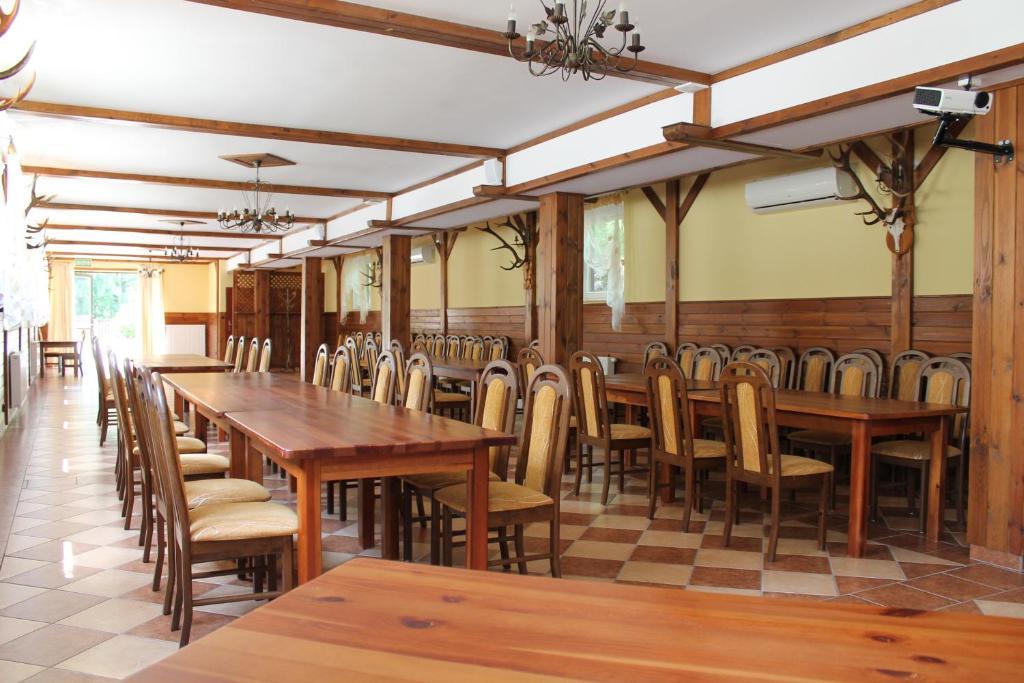 Augustowia Hotel Eksteriør billede
